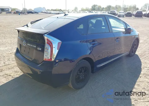 2013 Toyota Prius Three из США, поврежденный, VIN JTDKN3DU0D0352011